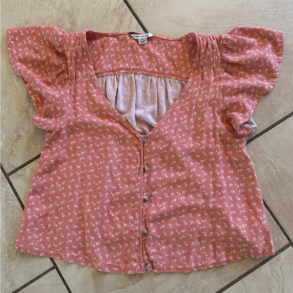 American Eagle Flutter Sleeve Crop Top